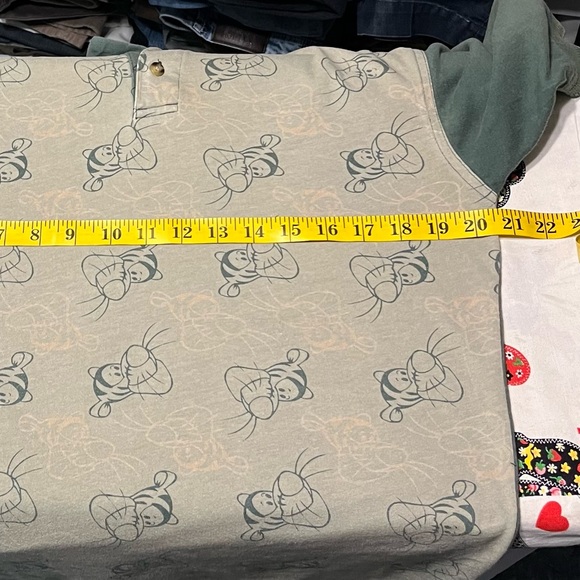 Walt Disney World Men’s Polo shirt - Picture 5 of 7